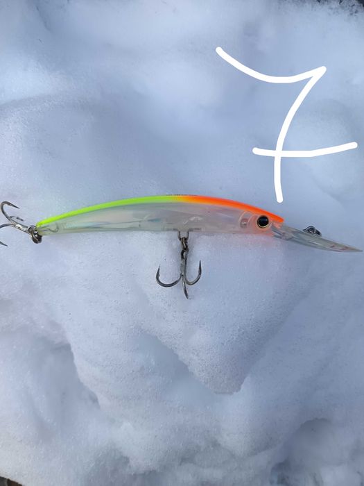 Комплект Воблери за бяла риба и сом-може и поотделно