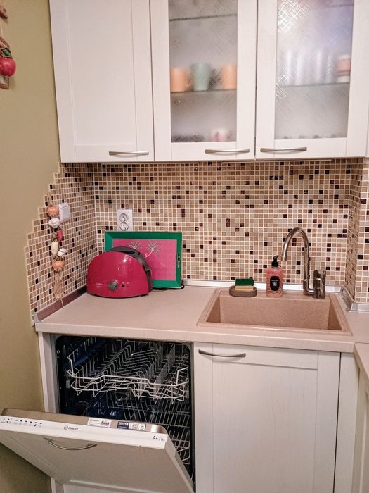 Дава се под наем Двустаен апартамент в к.к. Златни пясъци - 75 кв.м за 400 € - Снимка #5