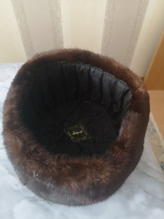 Продам норковую шапку