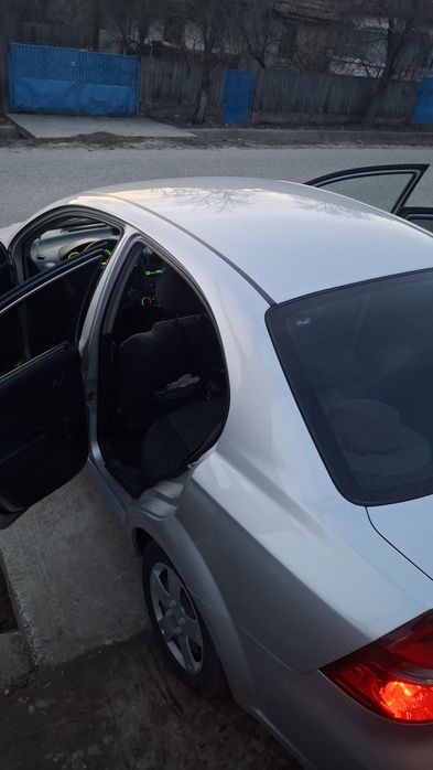 Chevrolet aveo 2011