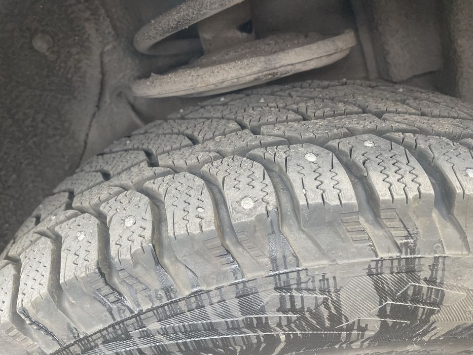 Автошины зимние с шипами