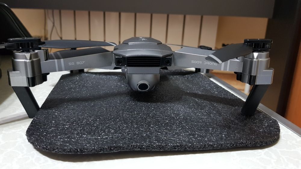 Квадрокоптер с камерой новый