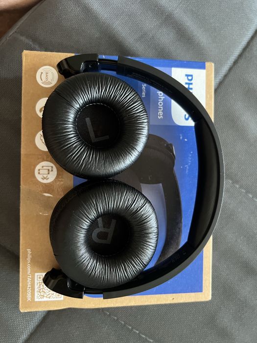 Casti Philips seria 4000 TAH4209bk