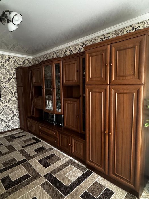 Стенка в гостинную.
