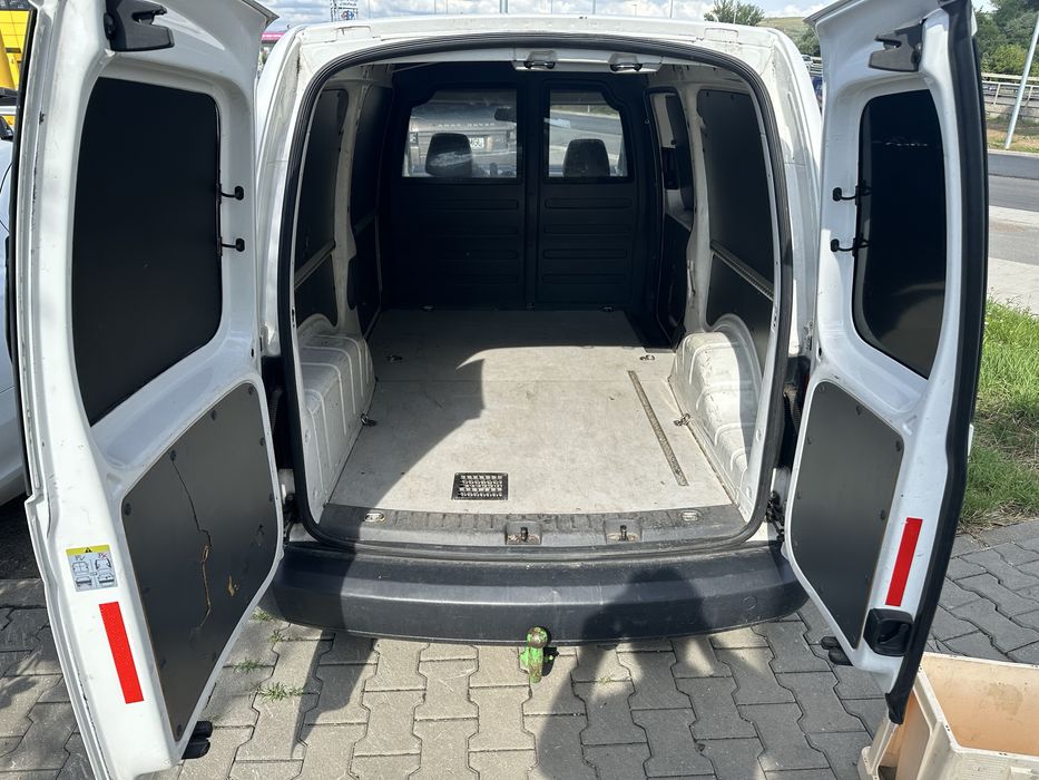 Ve caddy autoutilitara