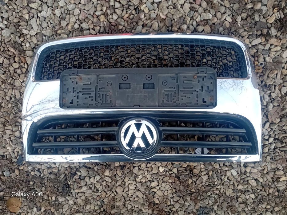 Grila radiator touareg 7L 2006/2007/2008/2009/2010