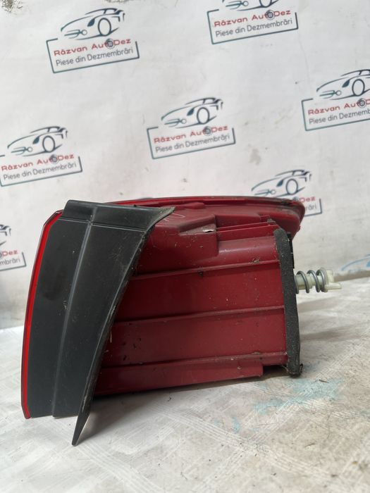 stop dreapta aripa volkswagen jetta - motorina 2012