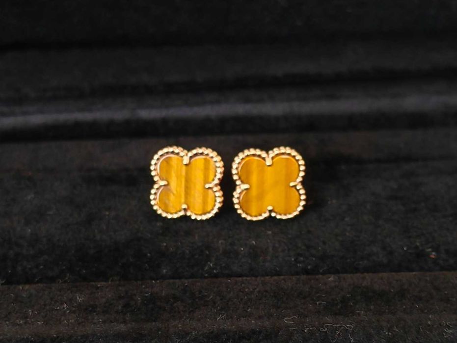Обеци с бял седеф - Van Cleef & Arpels VCA Vintage Alhambra earrings
