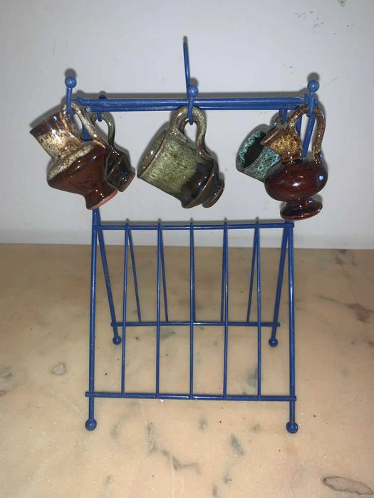 Set de sase paharute tuica din lut cu suport