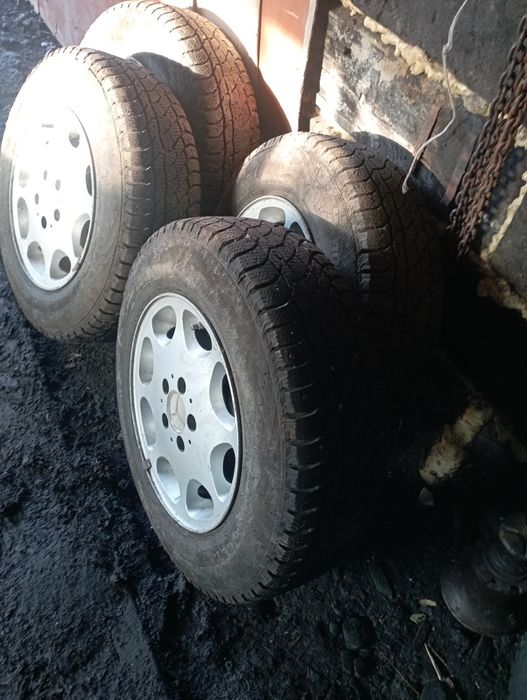Продам колеса на Мерседес 124