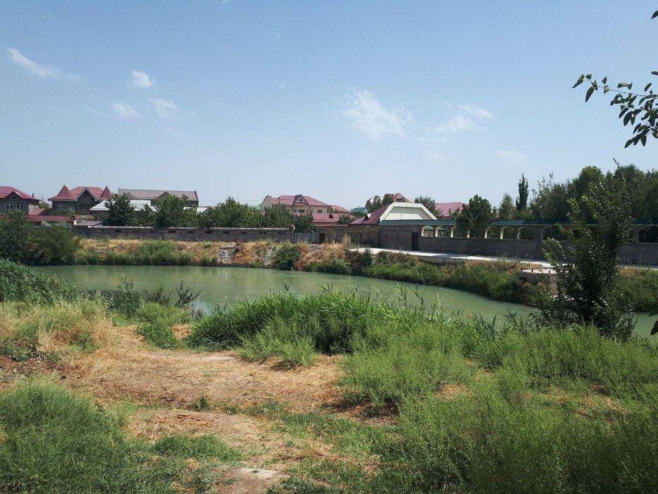 Уй ҳовли Юнусобод. Дом вдоль реки Бозсу, САМПИ, 12 соток. Под коттедж