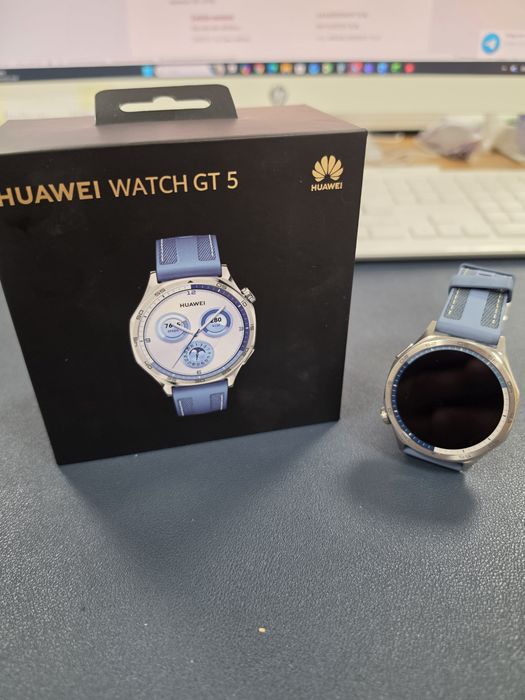 Продаются смарт-часы Huawei Watch GT 5