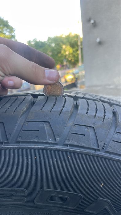 Гуми 255/65/17 DOT 1814