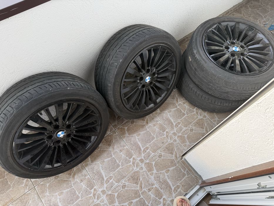 Roti cu senzori: Janta bmw style 416 black 8Jx18 ET:34 cu senzori + anvelope vara 225 45 18