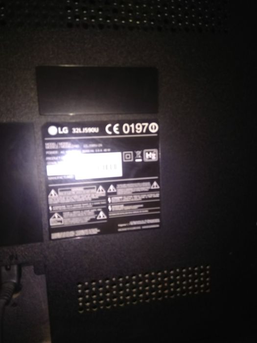 LG 32LJ59OU Smart