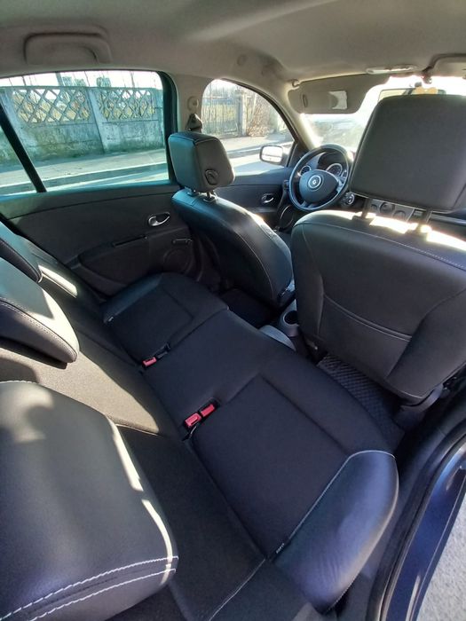 Renault Clio 3,1.6 16v benzină. Masina personala de 3 ani