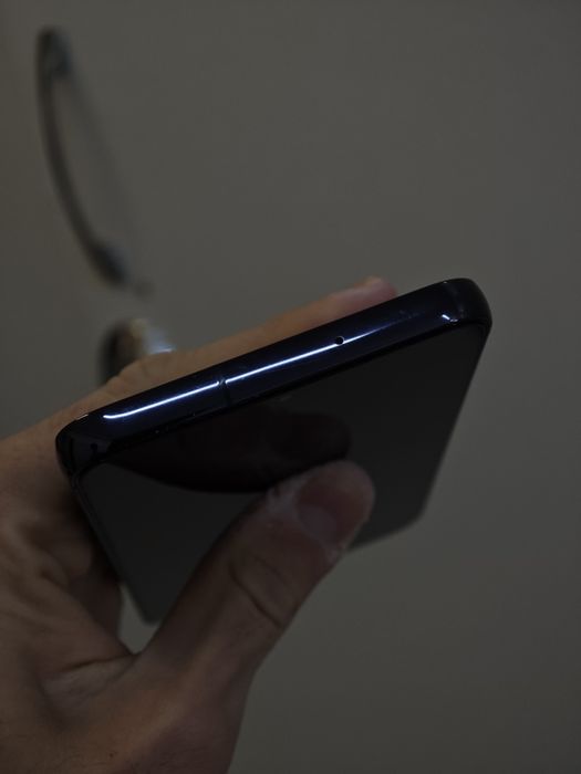 Samsung s23+ 256/8