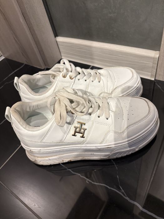 Маратонки Nike, Adidas, Tendenz, Puma, Calvin Klein