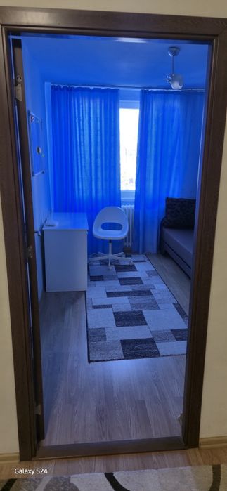Apartament cu 3 camere de inchiriat