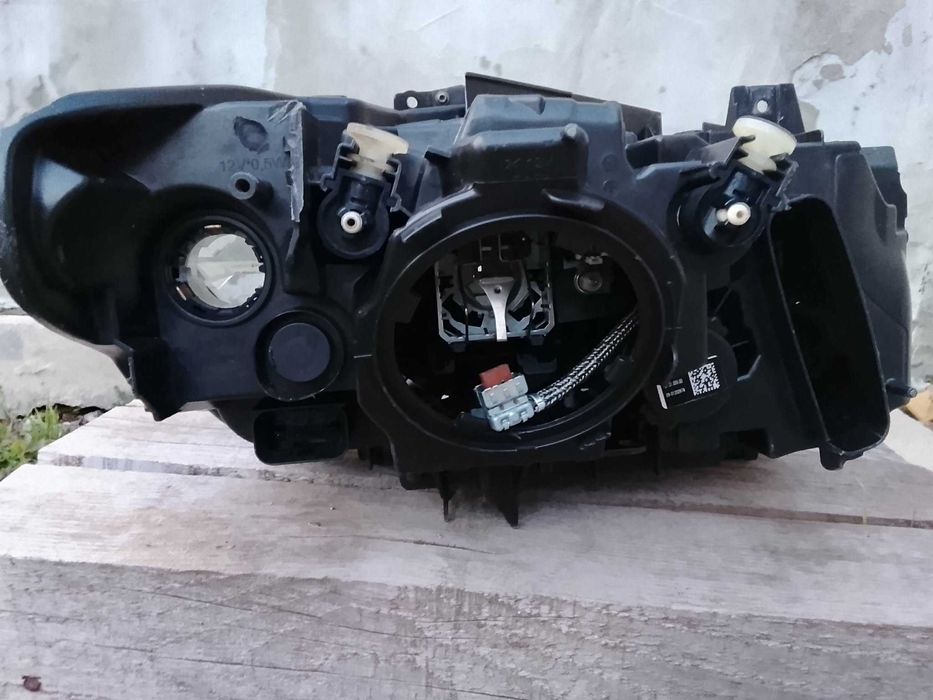 Ляв фар за bmw 3 f30 f31