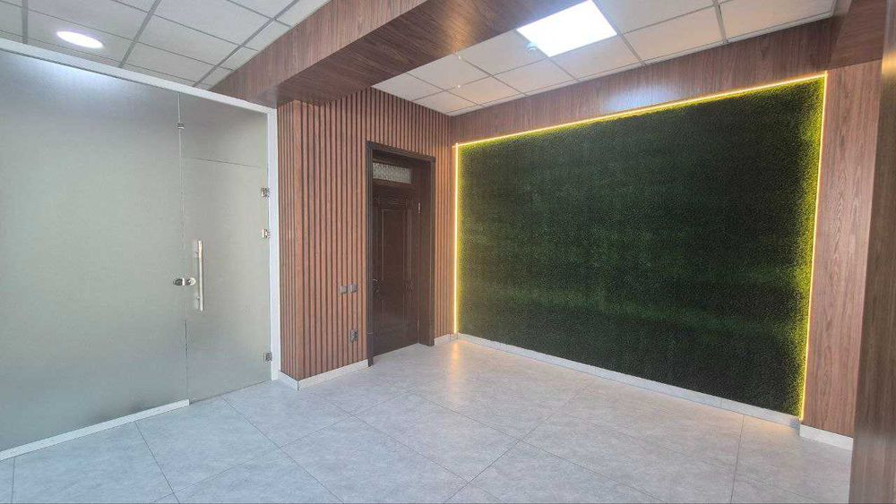 Сдаётся офис в БЦ  Яккасарайский район R25