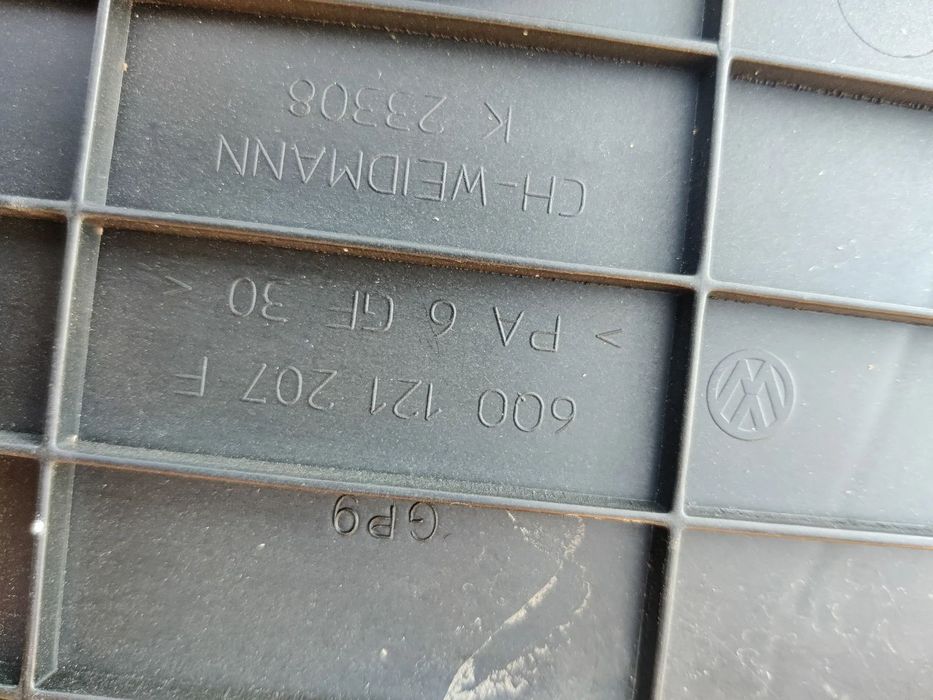 Carcasa Electroventilatoare GMW racire VW Polo 9N, Skoda Fabia 1.2i 1.4i Seat Ibiza Cordoba 6Q0121207F