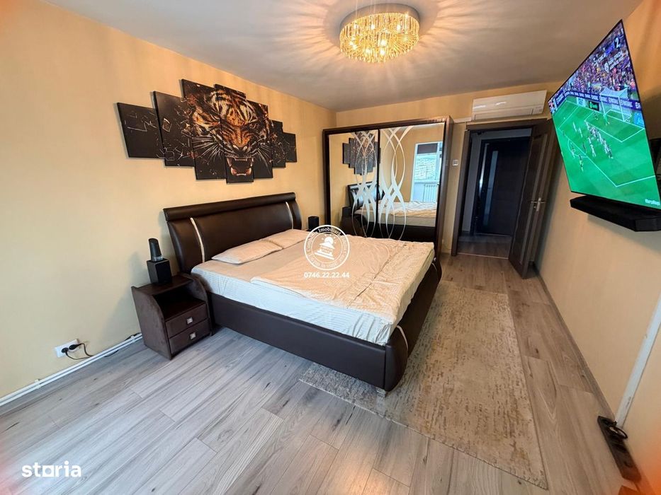 Apartament cu 3 camere decomandat Alexandru 74 mp