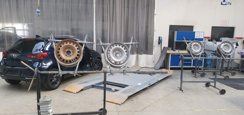 Автобояджийски услуги