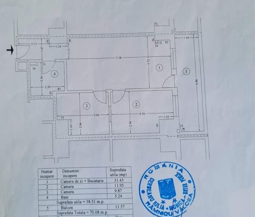 Vand apartament 3 camere