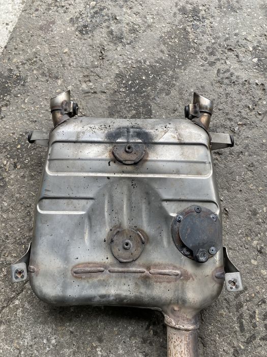 Гърне с клапа за suzuki gsr 600