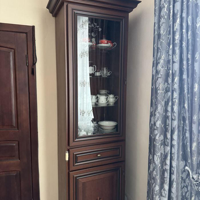 Стенка для гостиной или зала