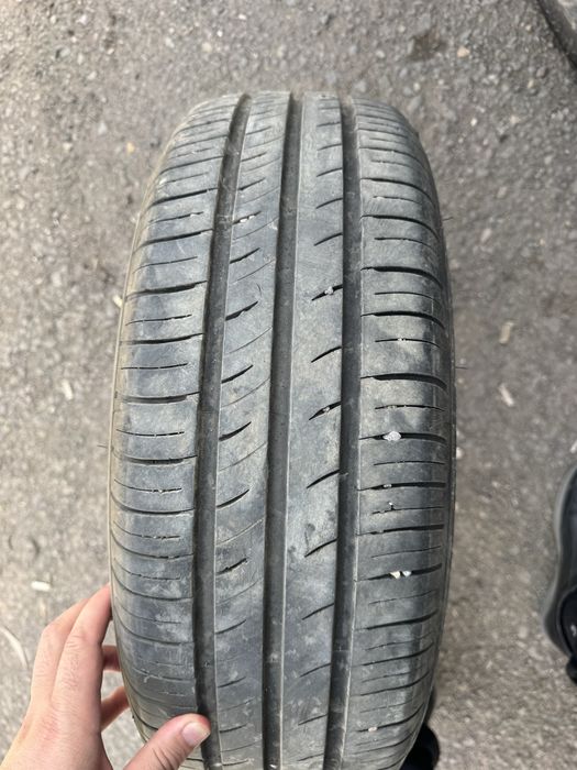 Продам шины летние комплект