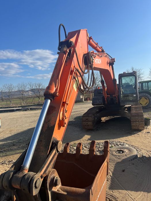 Excavator Hitachi ZX 280.