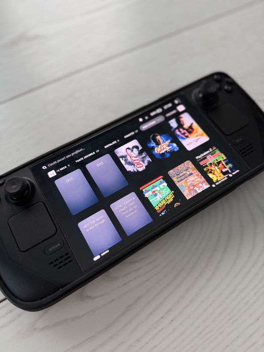 Steam Deck OLED 512GB + card 512GB + husă Spigen + geantă – EmuDeck configurat