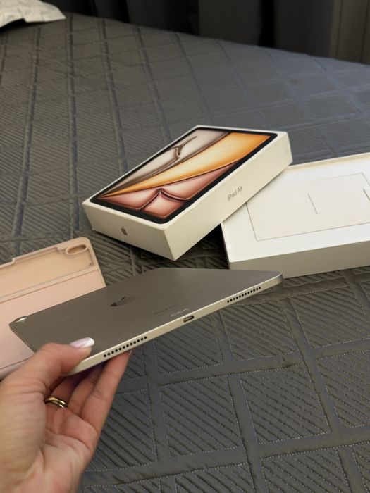 Продам iPad Air 11 / 128 GB