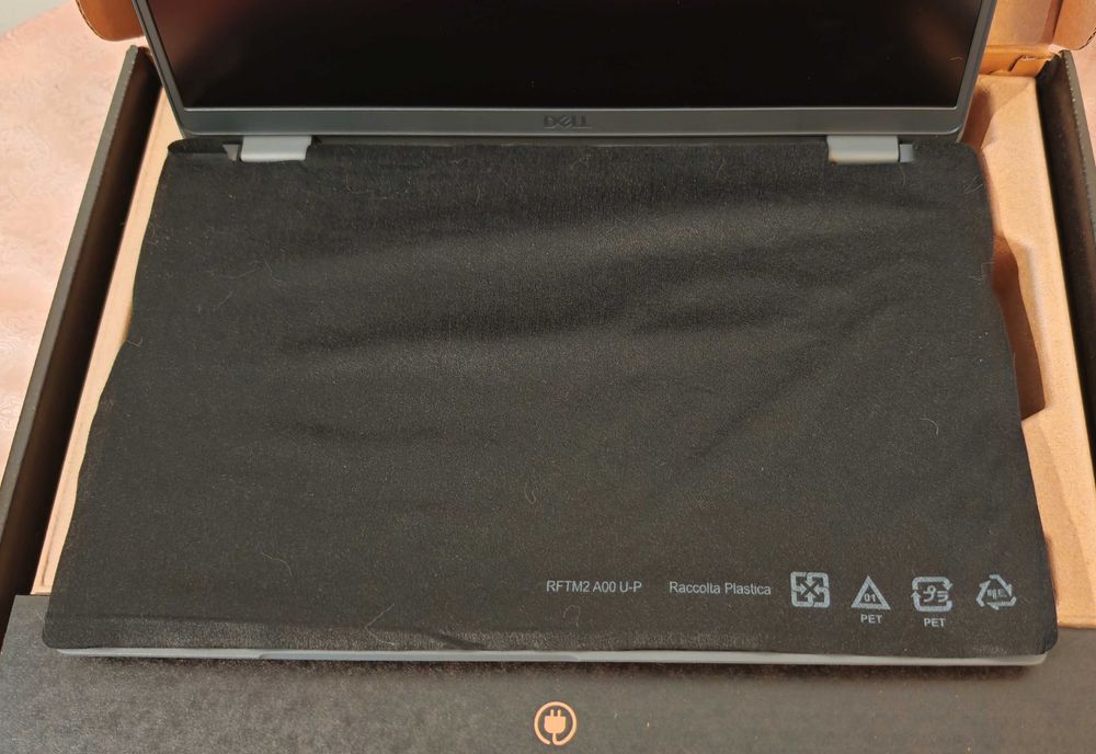 Dell Latitude 3550/Intel Core i5-1335U/16GB RAM/256GB SSD NVMe/Intel Iris Xe Graphics/Windows 11 Pro/ ЧИСТО НОВ, ГАРАНЦИЯ до 2028 год.
