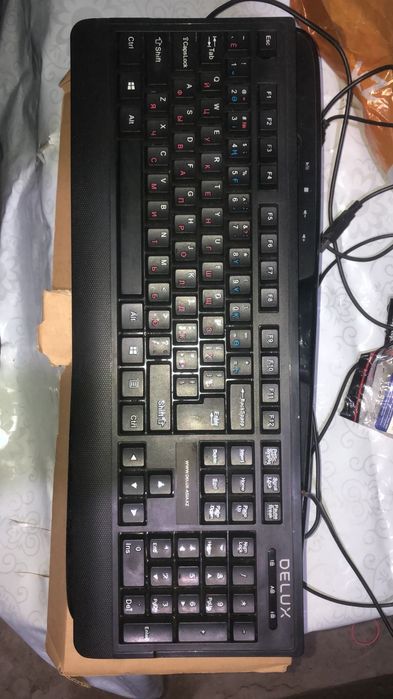 Продам аксессуары на компьютер