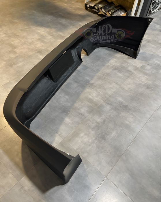 Задний бампер Liberal Subaru Forester SF