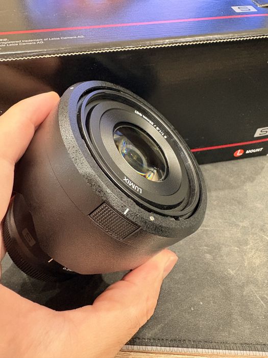 Продавам фотоапарат Lumix S5II + обективи