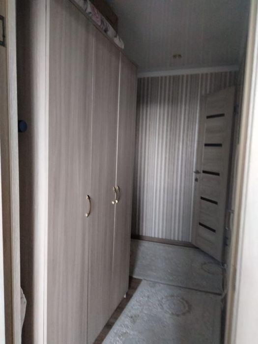 Шкафы трех дверные