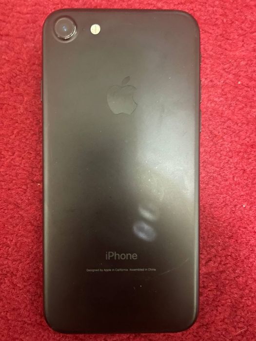 Iphone 7 сатылады, 1.6млн, торг бар