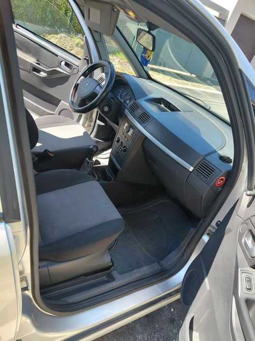 Опел мерива 1.7dti Подържан