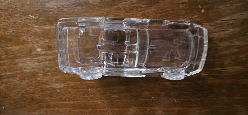 masina din sticla corvete  paperweight