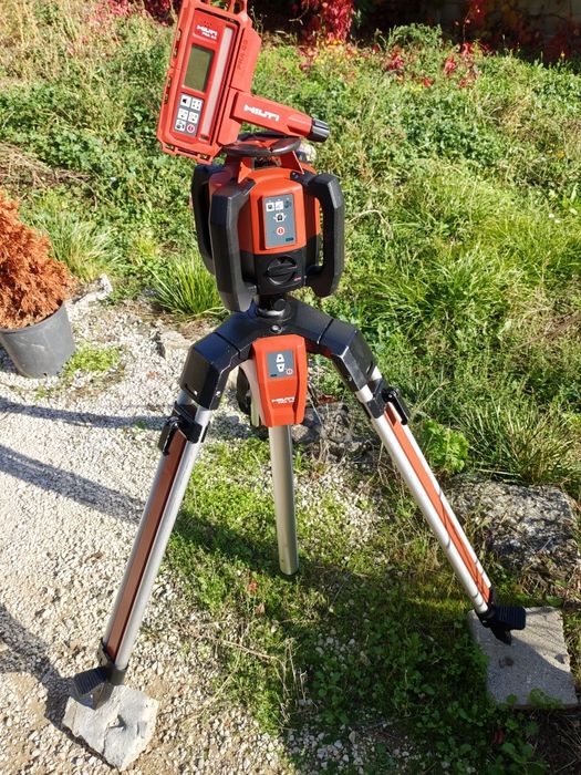 Hilti PR 30 HVS + PRA 90 - Ротационен лазер + автоматична тринога