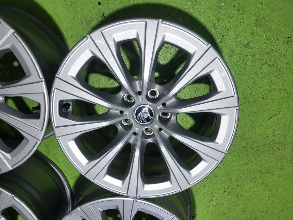 17 5x112 Skoda лети джанти 5х112 шкода
