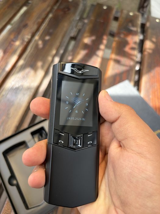 Vertu Слайдер Black