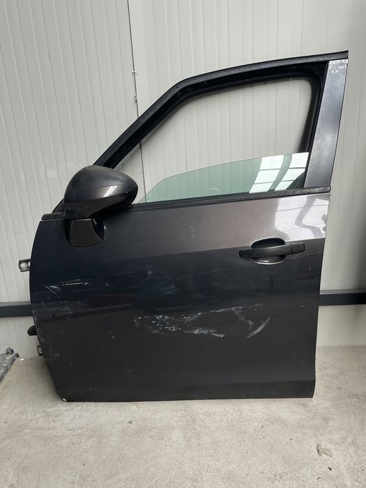 Ușa/Uși Opel Zafira C 2013 stânga-dreapta față-spate