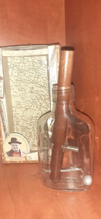 3D пъзел Professor Puzzle - Пурата и бутилката с уиски на Чърчил