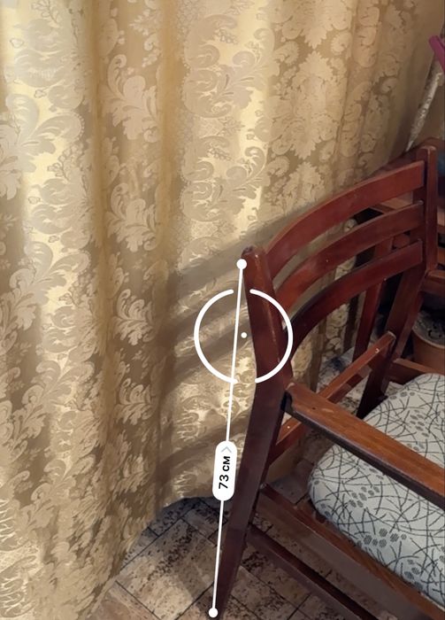 Стул деревянный румынский винтажный