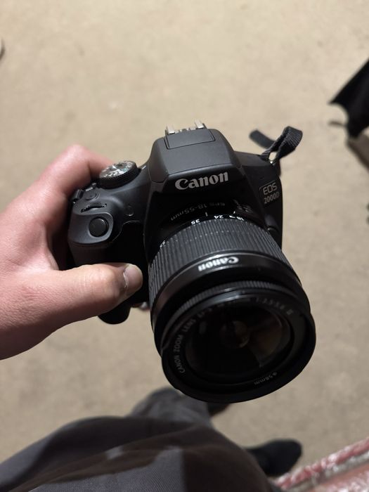 Canon 2000d в идеаеле